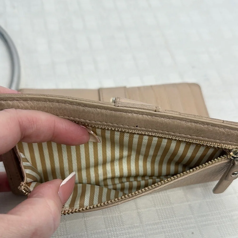 Kate Spade Grand Street Stacy wallet